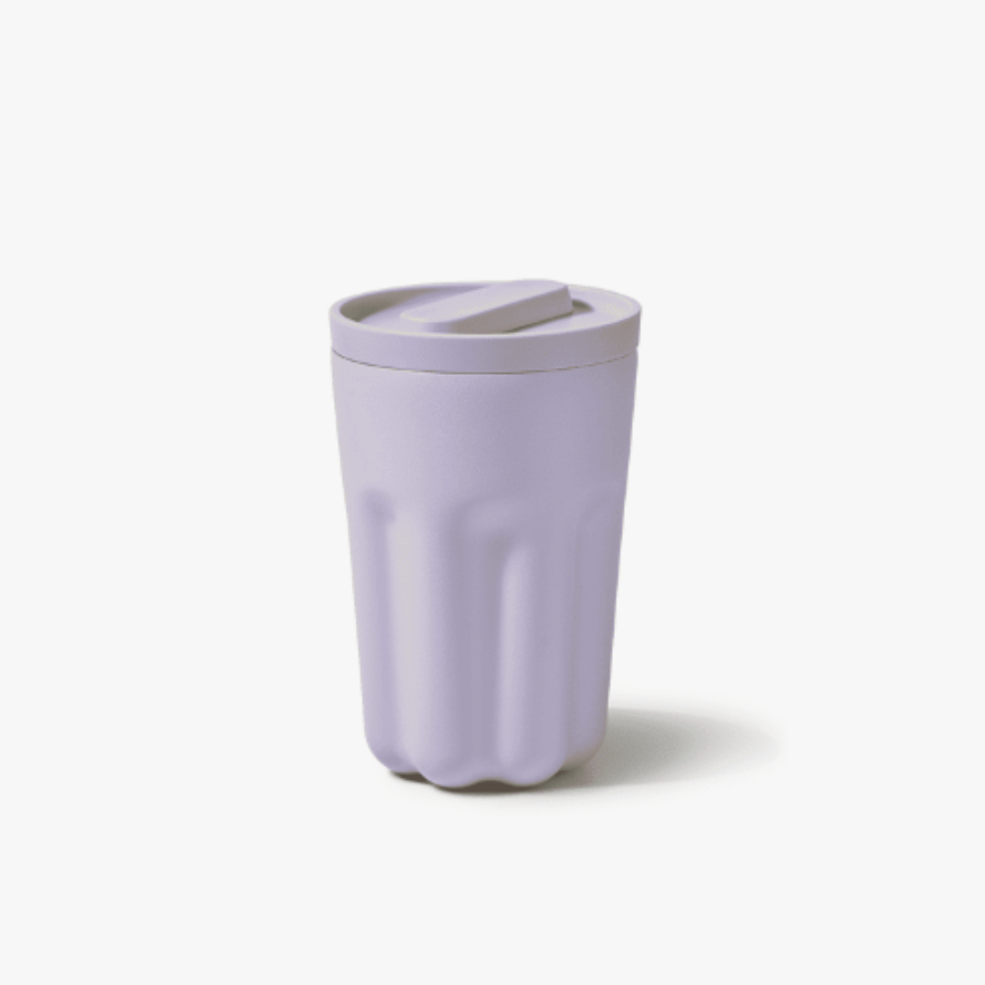 Purple Jelly Thermo 8oz - Featuring a playful design, the Jelly Thermos combines 304 food-grade stainless steel, a leak-proof lid, and a silicone handle.